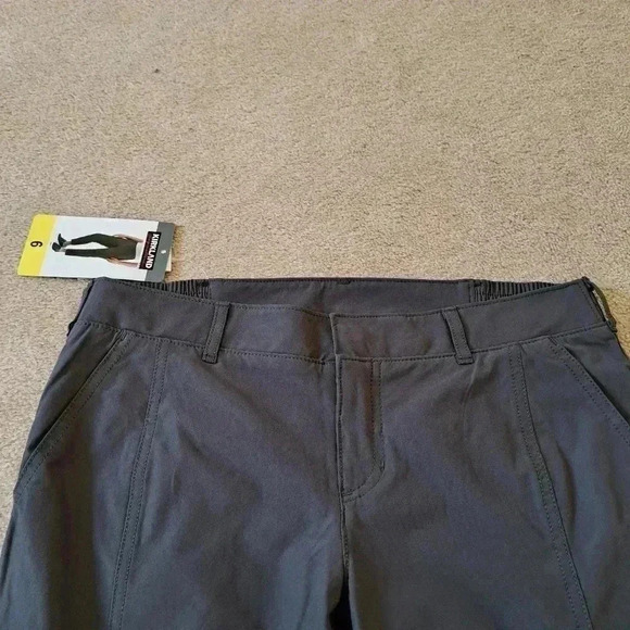 NWT Kirkland Signature Ladies Travel Pant Steel Grey Size 6 Ankle Length - Picture 5 of 12